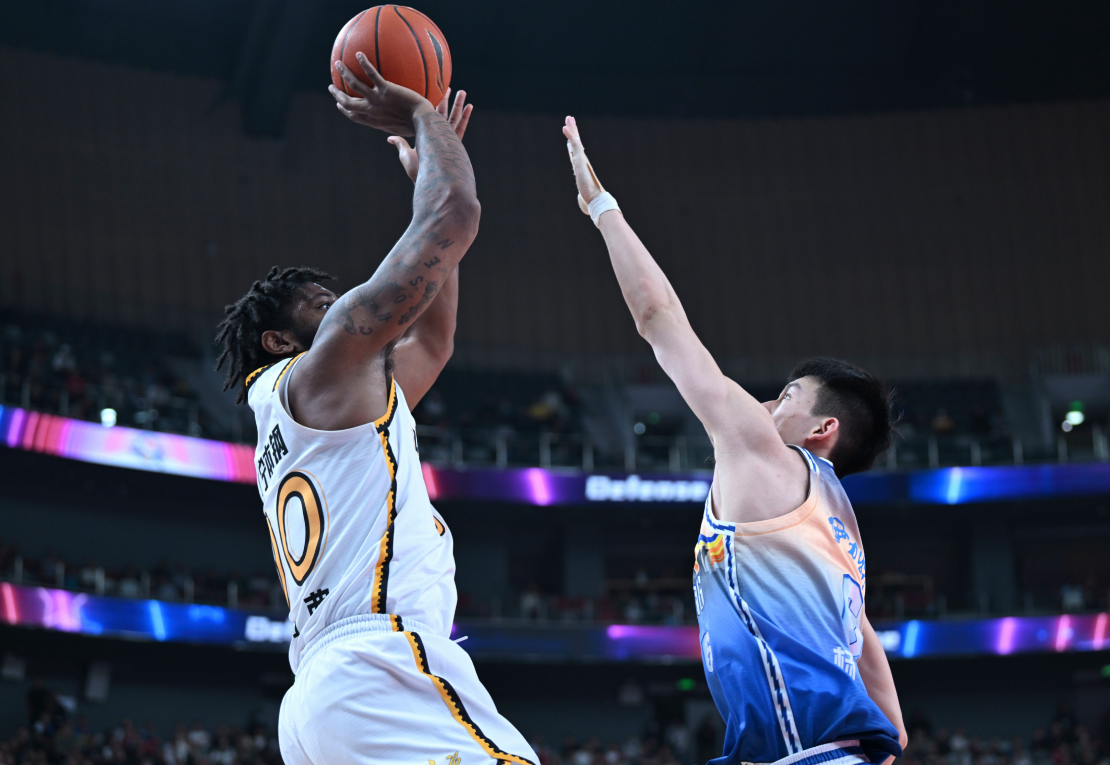 包含赛地聚焦——CBA常规赛今晚热度飙升,托特纳姆豪取连胜,媒体盛赞,训练强度明显提升的词条 包含赛地聚焦——CBA常规赛今晚热度飙升,托特纳姆豪取连胜,媒体盛赞,训练强度明显提升的词条