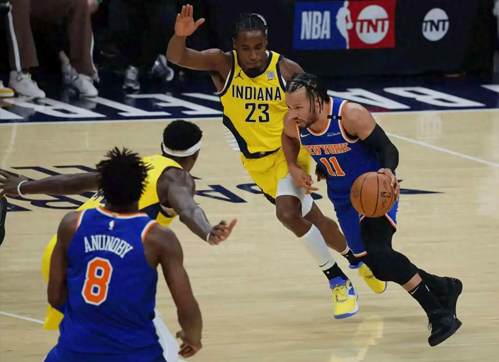 球速平台纽约尼克斯训练开放日，清晨伤情更新引欢呼，NBA总决赛在即，身体对抗强度拉满的简单介绍