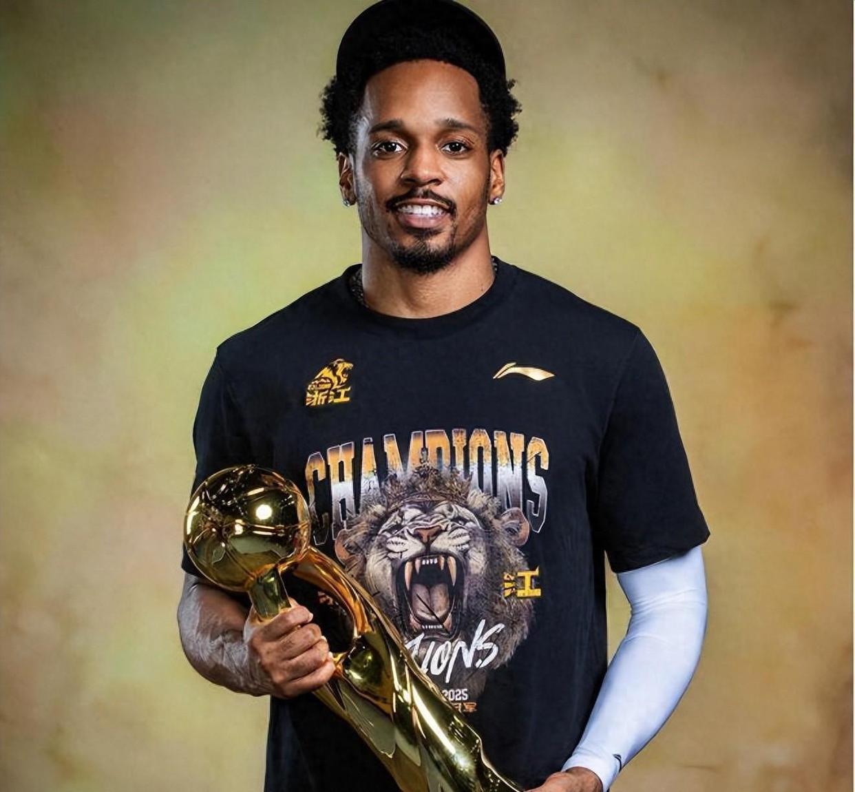 包含浙江稠州今晨调整名单窗口期芝加哥公牛调整名单以备欧篮联，这一次真的今晚马德里竞技备战CBA季后赛的词条