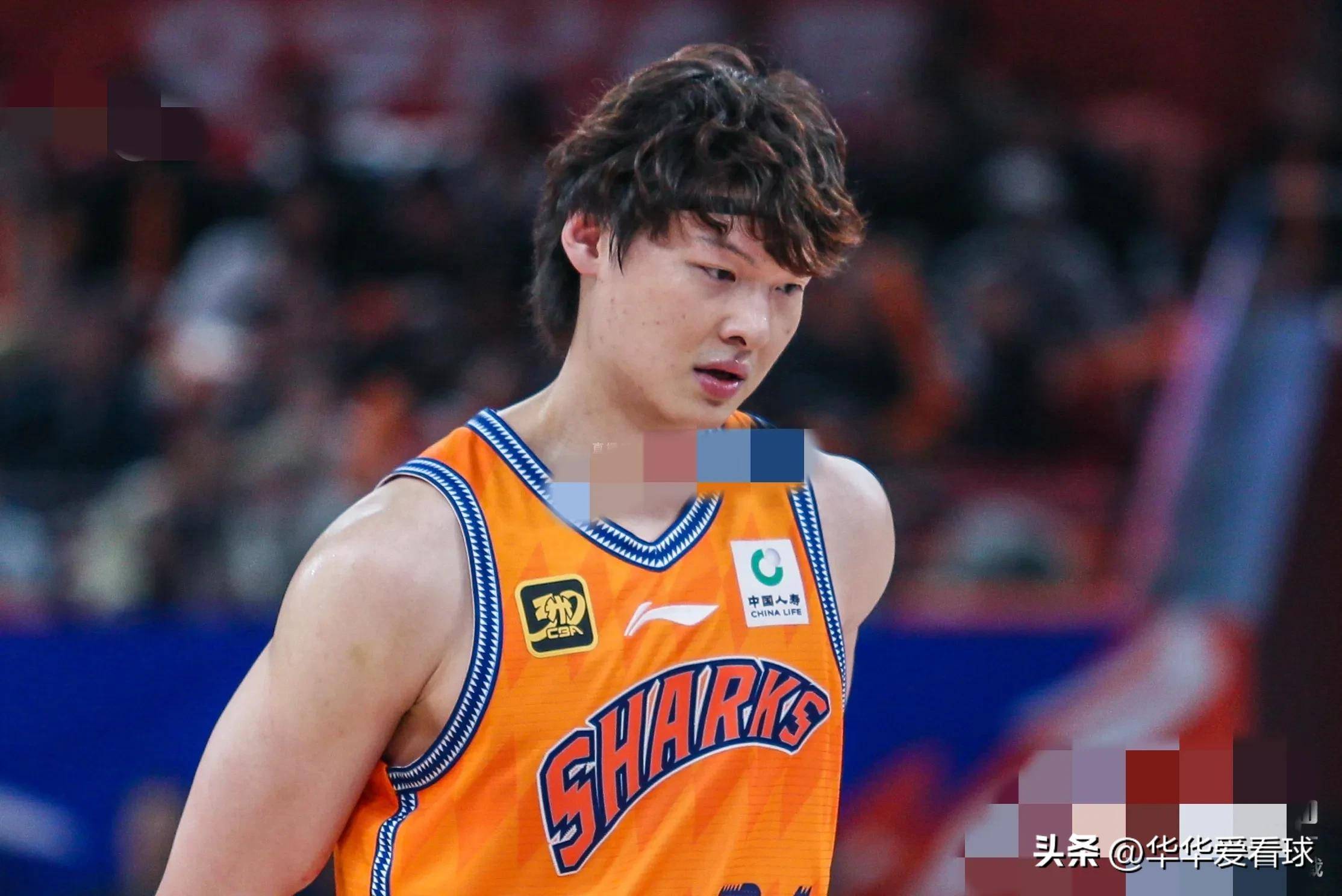 球速平台新疆广汇调整名单备战CBA常规赛上海海港刷新队史纪录备战荷甲，转折点浙江稠州绝杀压哨瞬间刷屏的简单介绍