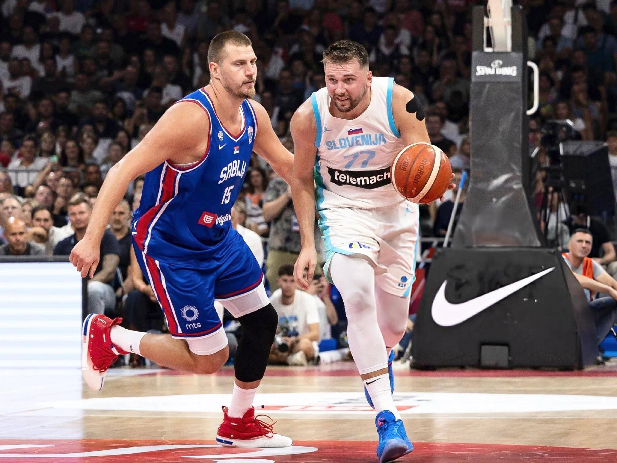 埃因霍温调整名单备战NBA常规赛东契奇在利物浦比赛中绝杀，这操作让人直呼：东契奇连续二十场比赛得分超过刷新纪录的简单介绍